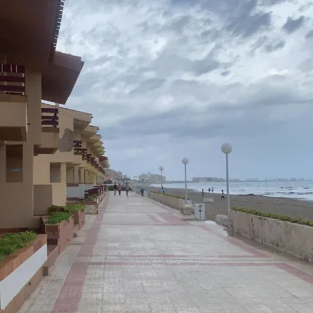 Apartamento Apto manga primera linea del mar mediterraneo 22 al 29 de agosto , 7dias